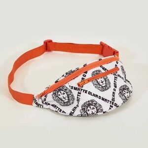Farm Rio Fanny Pack - Mate Leão Colab